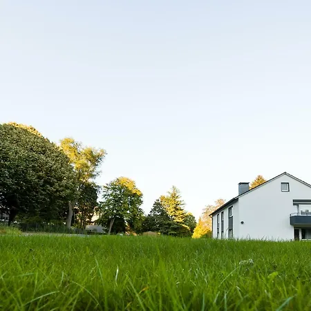 Haus Am Park - Ihr Gaestehaus In 3* Velbert